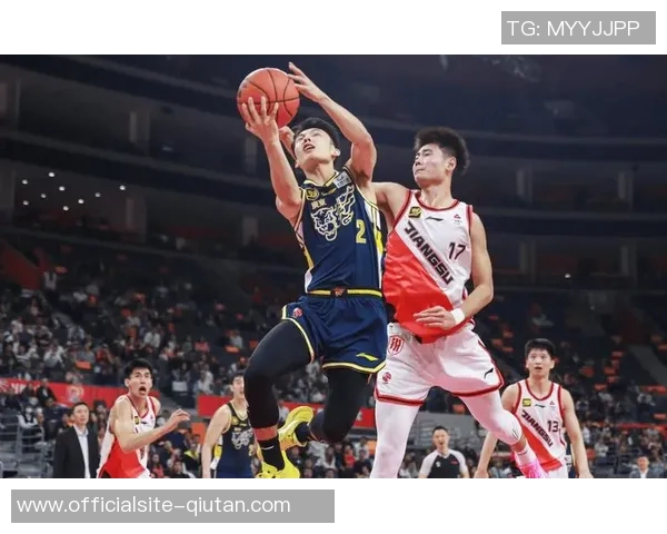 CBA精彩对决广东队与福建队比赛录像回放粤语解说全程回顾 CBA精彩对决广东队与福建队比赛录像回放粤语解说全程回顾