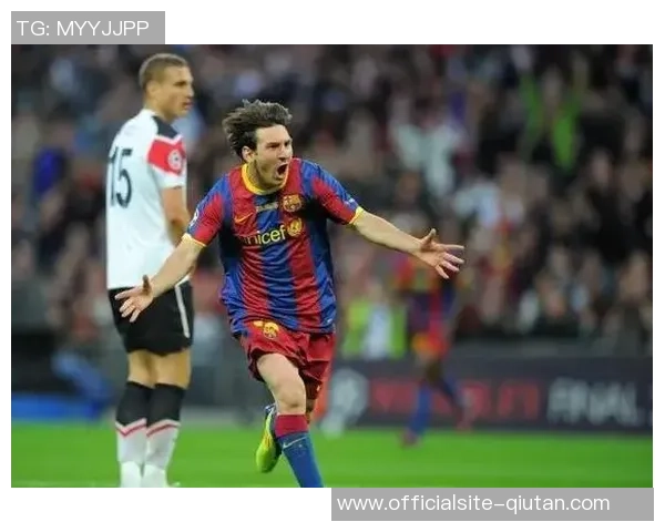 元老赛激情对决巴萨与曼联重温经典时刻再续辉煌传奇 元老赛激情对决巴萨与曼联重温经典时刻再续辉煌传奇